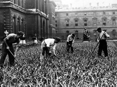 La vita quotidiana a Parigi durante la guerra (1939-1945)