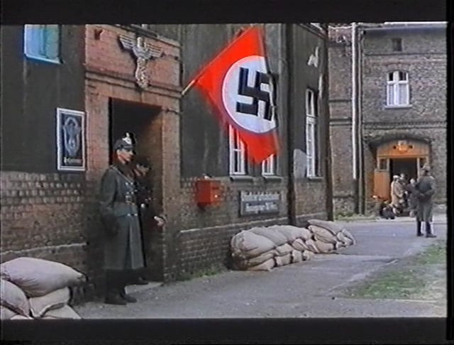 [IDENTIFICAZIONE - SCENA 1D] - Tratta da "Europa Europa" di Agnieszka Holland (1991)